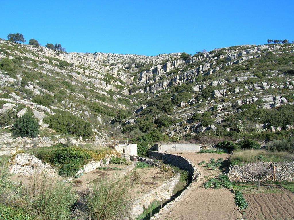 Casa Rural El Planet De Maella Casa Rural En Castellon Casa Rural Con Jacuzzi Casa Rural En Xert Casa Rural Cerca De Morella Chert 객실 사진